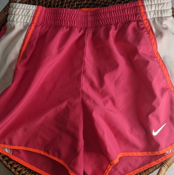 Nike Dri fit Running Shorts - Picture 2 of 8
